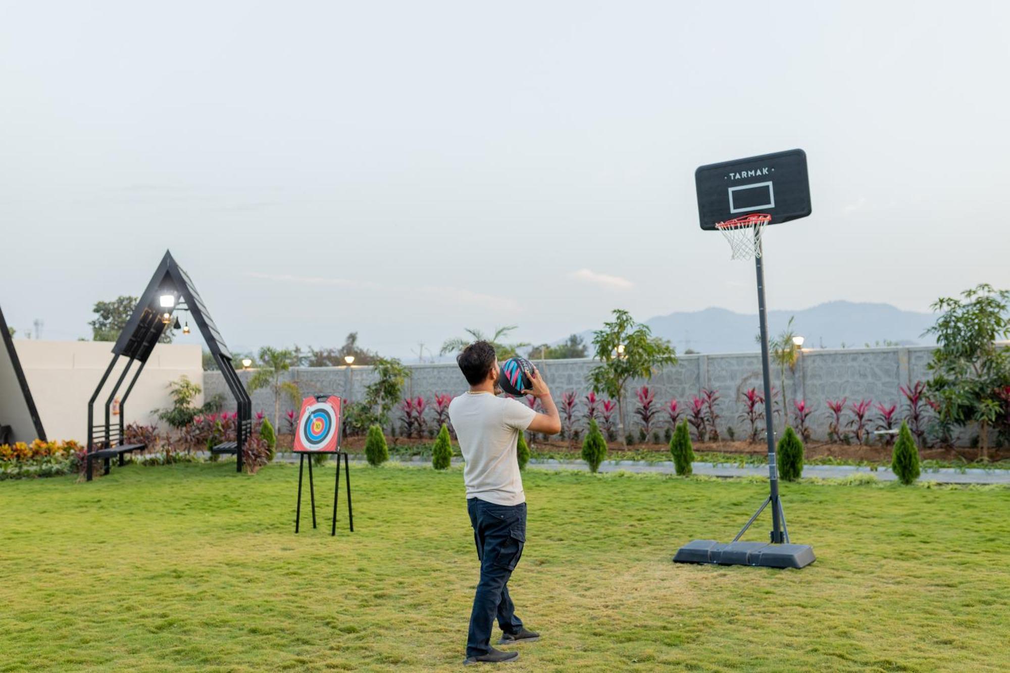 Regenta Resort Vindhyachal, Statue Of Unity Kevadia Экстерьер фото